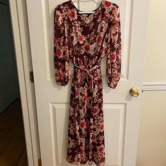 Anne Klein Dresses & Skirts - Anne Klein Tea-Length Maroon Dress with Pink Flowers and Fitted Waist Size S